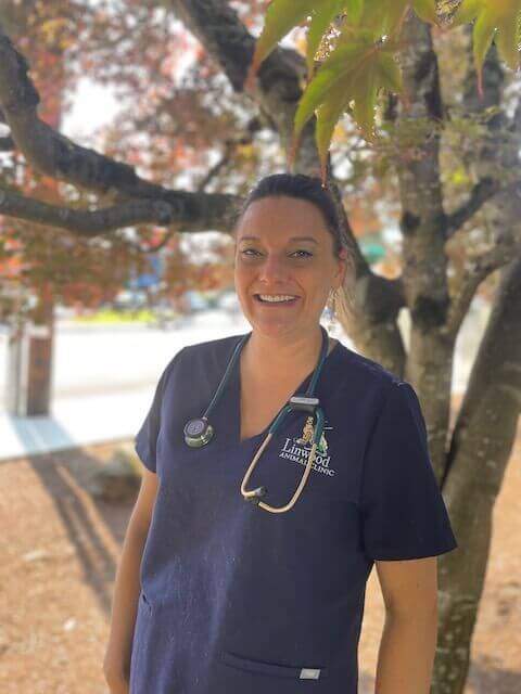 Stephanie, a Veterinary Technician Assistant at Linwood Animal Clinic.